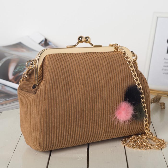 Сумка женская на фермуаре, 1 отдел, длинная цепь, цвет коричневый