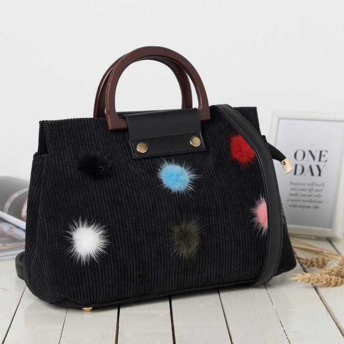 Сумка женская на молнии, 1 отдел с перегородкой, длинный ремень, цвет чёрный