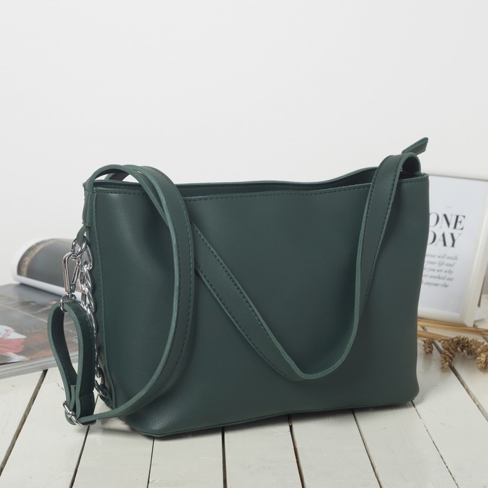 Сумка женская на молнии, 1 отдел с перегородкой, длинная цепь, цвет зелёный