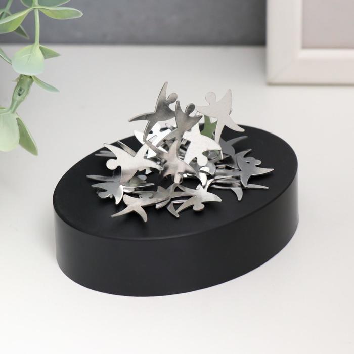 

Магнитный конструктор антистресс 2,5 x 9 x 7 см "Акробаты"