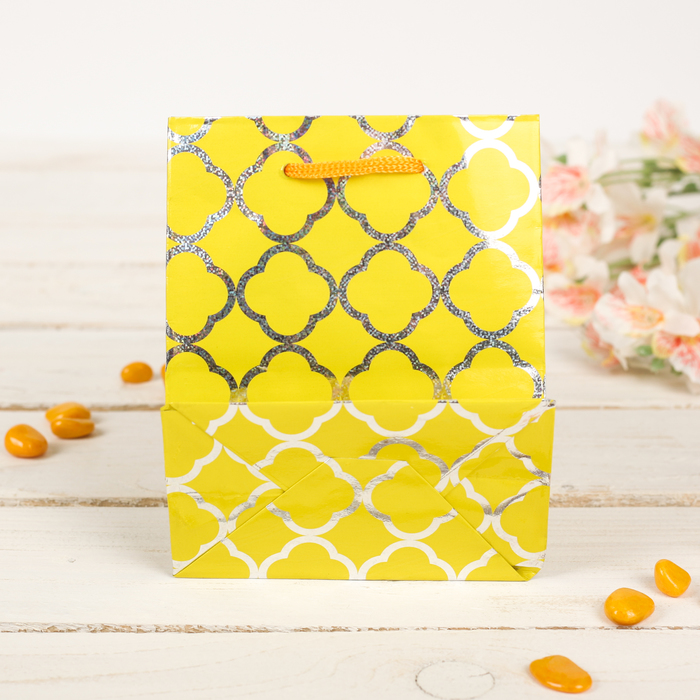 Пакет голографический, желтый, 11,5 х 6,5 х 14,5 см