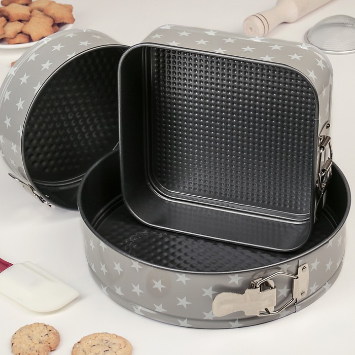 Набор разъемных форм для выпечки "Звезда", с антипригарным покрытием, 3 предмета: 18,5/20/26х6,6 см