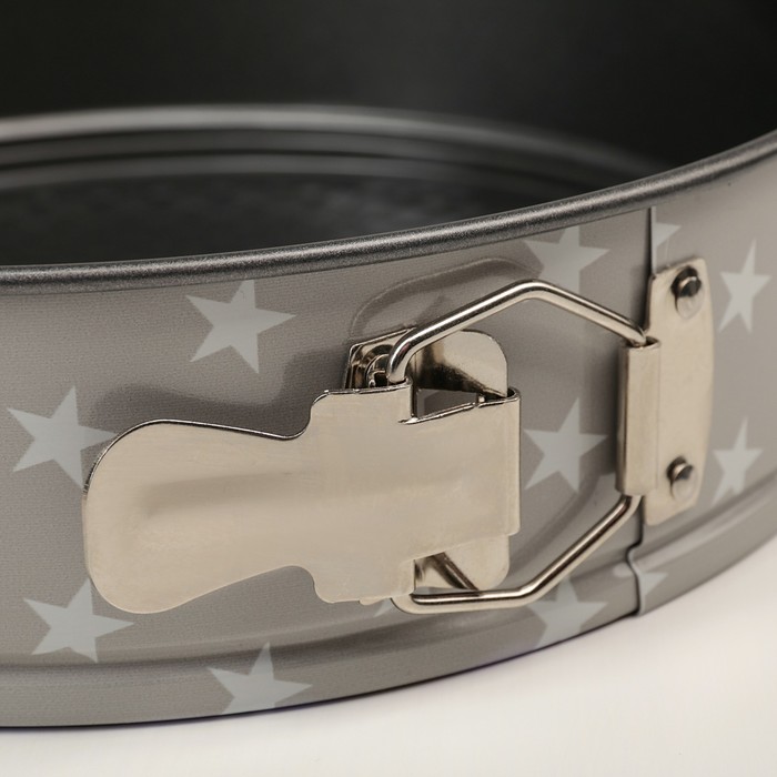 Набор разъемных форм для выпечки "Звезда", с антипригарным покрытием, 3 предмета: 18,5/20/26х6,6 см