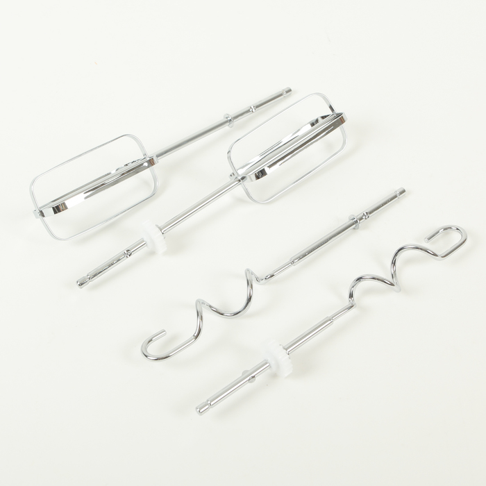 Миксер Saturn ST-FP1026, 300 Вт, чаша 2.7 л, 5 режимов, 2 пары насадок, белый/красный