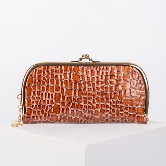 Кошелёк женский на фермуаре, 4 отдела, для монет, цвет коричневый