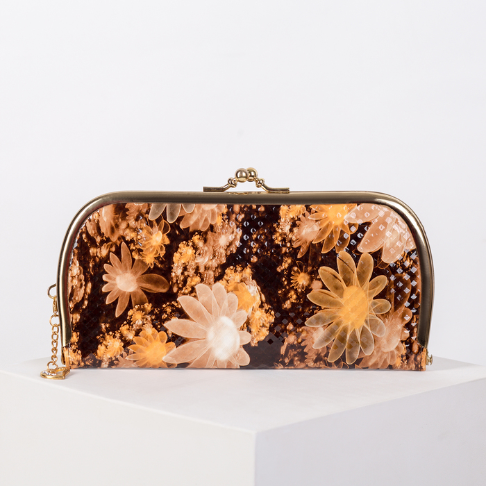 Кошелёк женский на фермуаре, 4 отдела, для монет, цвет коричневый