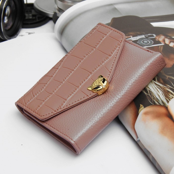 Кошелёк женский на кнопке, 3 отдела, для карт, наружный карман, цвет пудровый