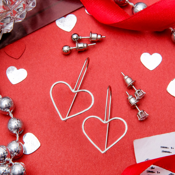 Пусеты 3 пары "Иллюзия сердца", цвет белый в серебре