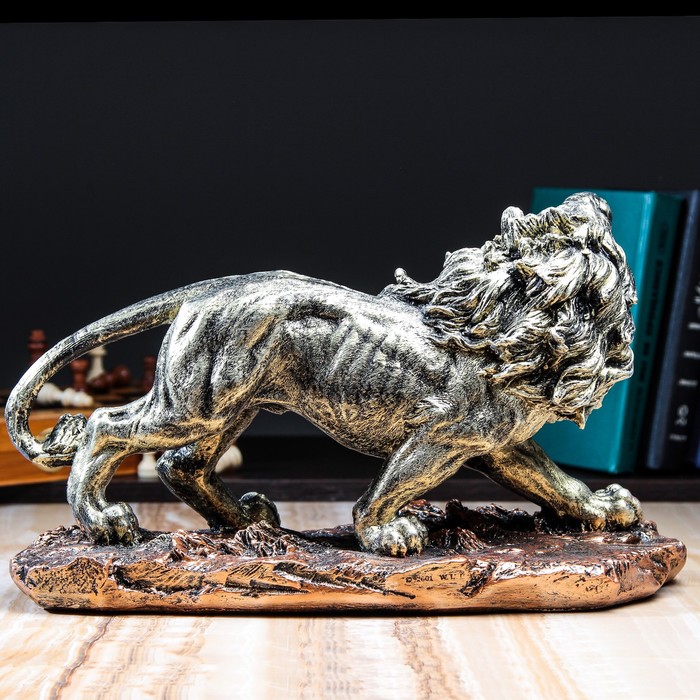 Статуэтка "Лев на подставке", бронза, микс