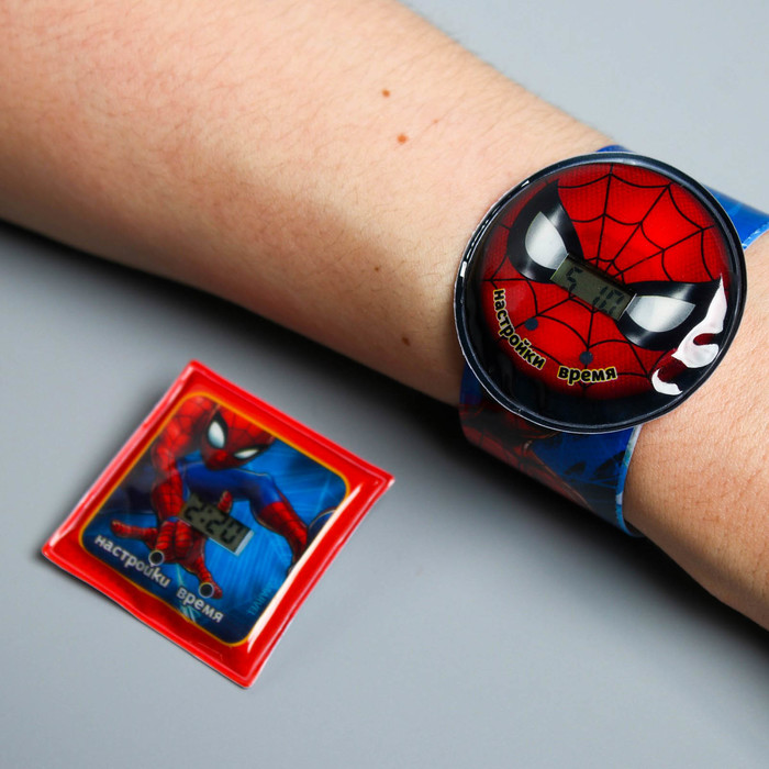 Часы наручные электронные со сменным циферблатом "Супер герой", Человек-паук 22,5 х 4,5 см