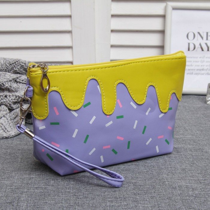 Косметичка-сумочка на молнии "Лакомство", 1 отдел, с ручкой, цвет сиреневый