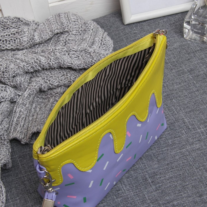 Косметичка-сумочка на молнии "Лакомство", 1 отдел, с ручкой, цвет сиреневый