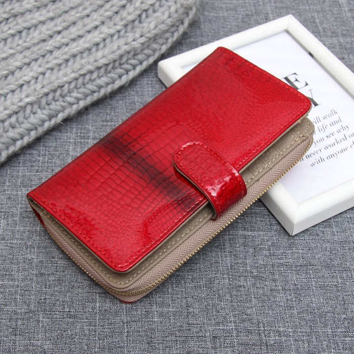 Кошелёк женский на кнопке, 6 отделов, для карт, для монет, цвет красный