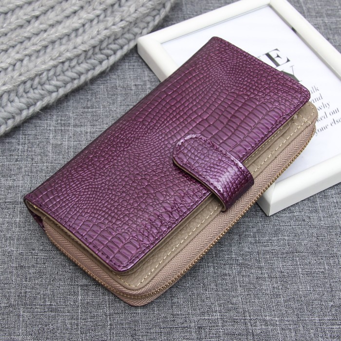 Кошелёк женский на кнопке, 6 отделов, для карт, для монет, цвет фиолетовый