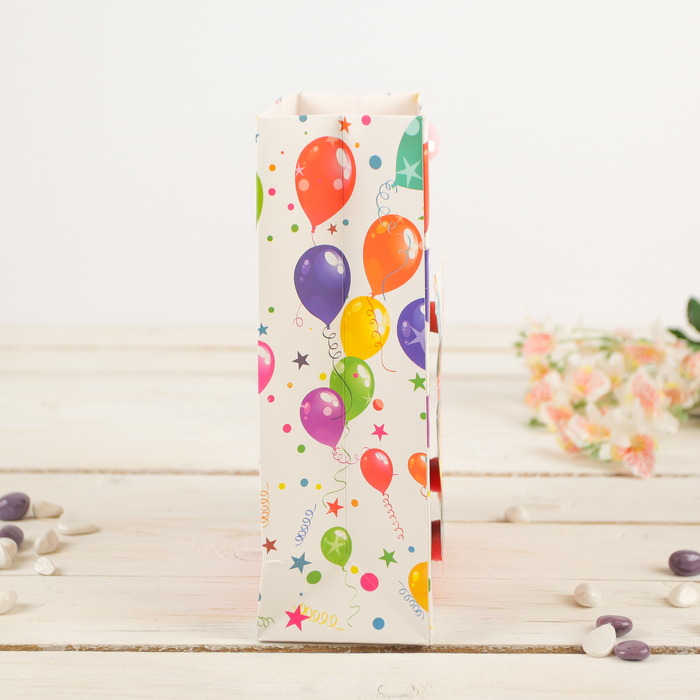 Пакет подарочный "Праздничный торт", 26 х 10 х 32 см