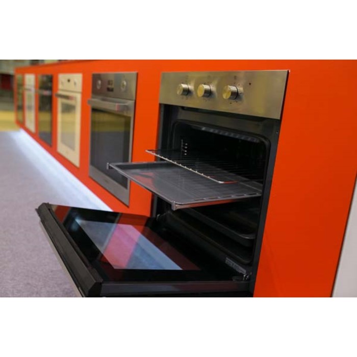 Духовой шкаф Maunfeld MEOF.676S3, 67 л, электрический, чёрный/серебристый