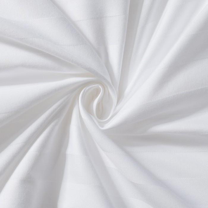 Ткань отбеленная Страйп-сатин (полоска 2х2 см) ш. 220 см, пл. 135 г/м², хлопок 100%