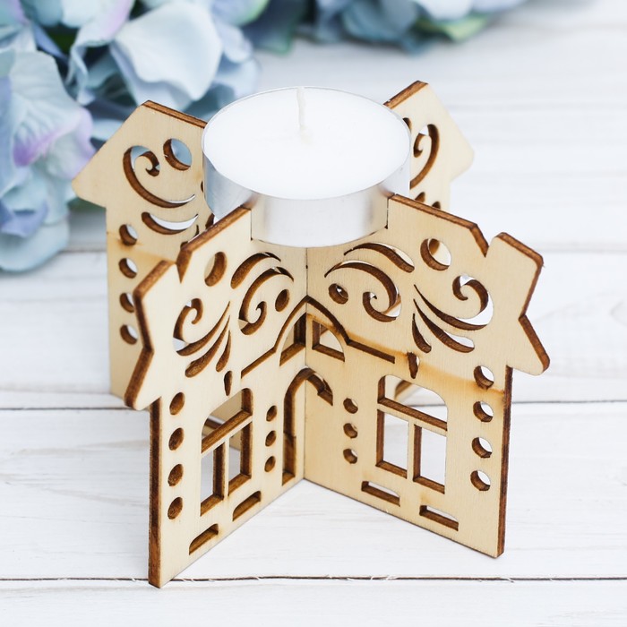 Подсвечник со свечой "Дом"