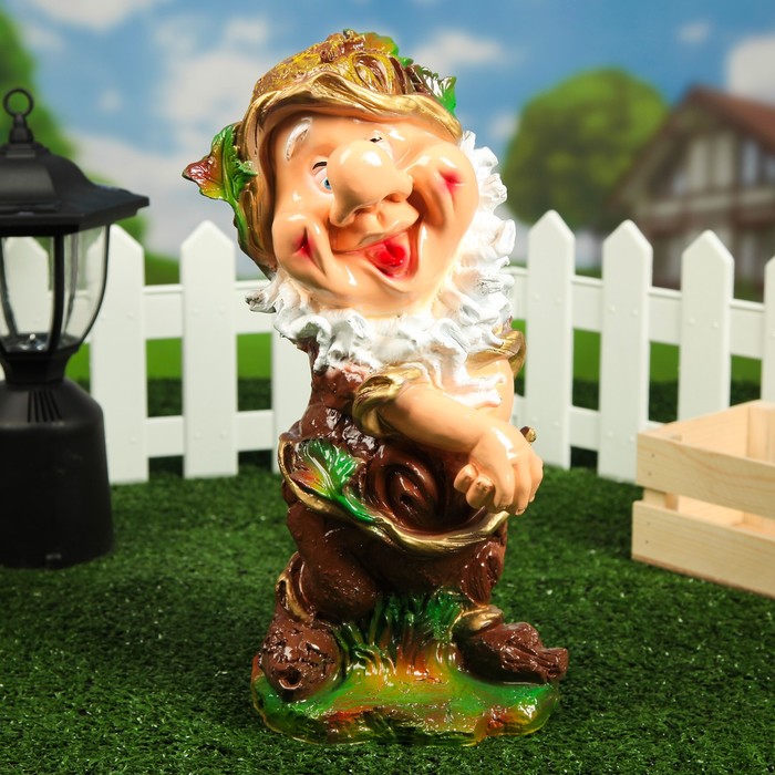 Садовая фигура "Гном-лесовичок "Стесняшка", 38 см