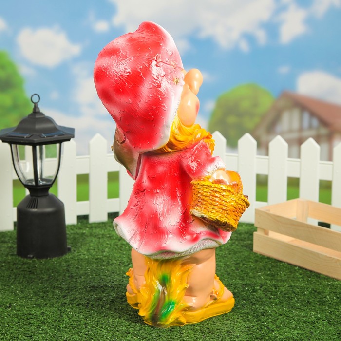 Садовая фигура "Гномиха Малышка", средняя микс