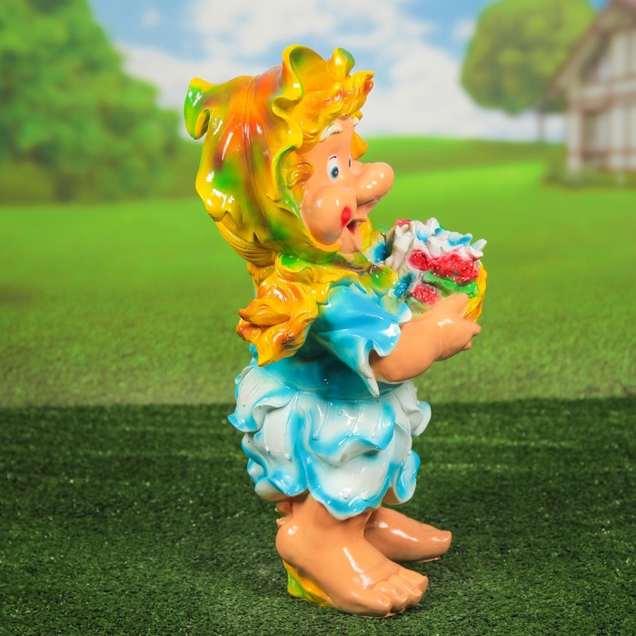 Садовая фигура "Гном с корзиной Танюша", 57 см