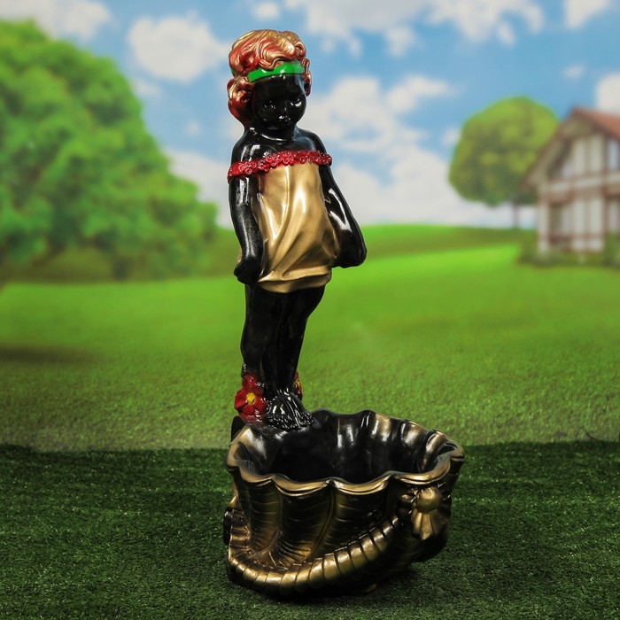 Фигурное кашпо "Маша"