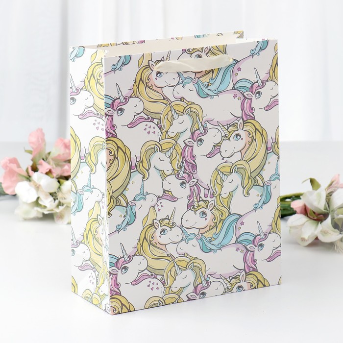Пакет подарочный "Единороги", люкс, 25 х 11 х 31 см