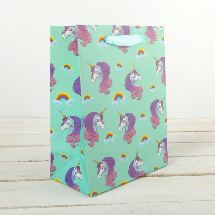 Пакет подарочный "Единорожка", люкс, 25 х 11 х 31 см