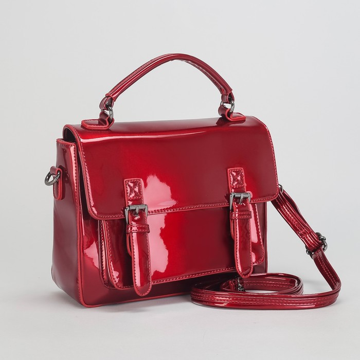 Сумка женская, отдел с перегородкой, 2 наружных кармана, длинный ремень, цвет красный