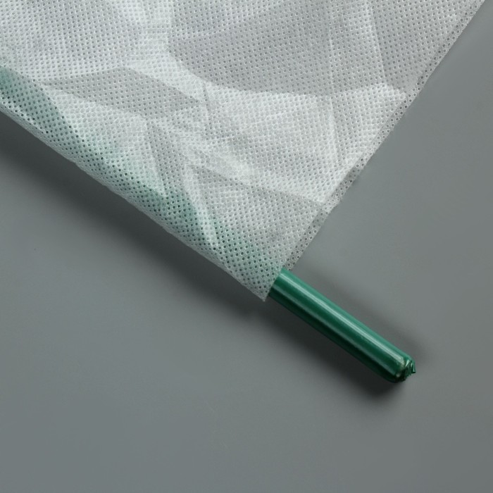 Парник «Весна», длина 7 м, 8 дуг из металла, укрывной материал 60 г/м², длина дуги 2 м