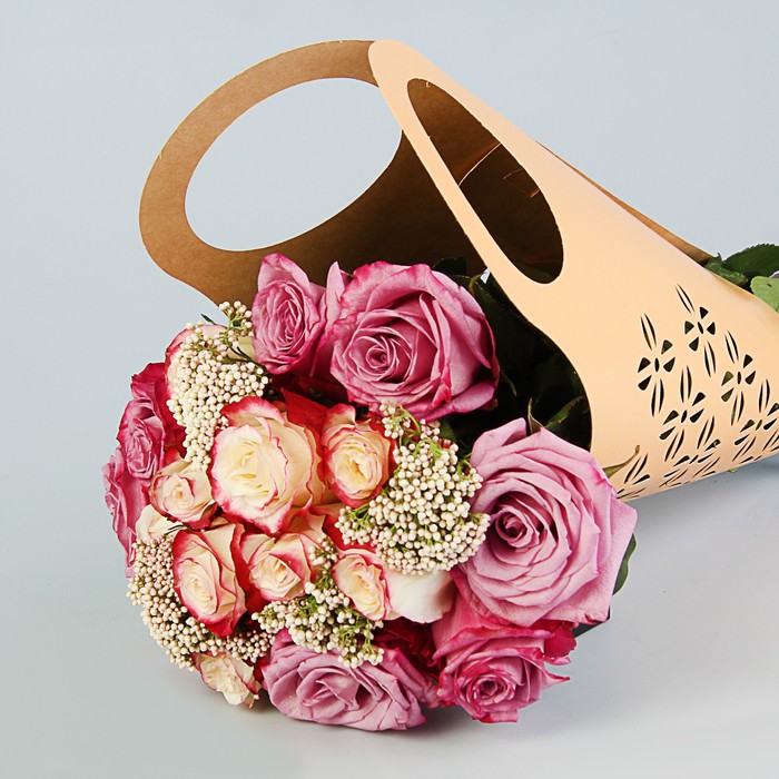 Пакет для цветов с вырубкой "Кувшин", оранжевый, 37 х 18 см