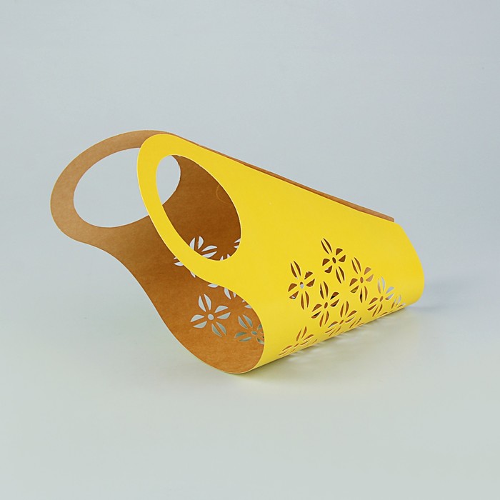 Пакет для цветов с вырубкой "Кувшин", желтый, 37 х 18 см