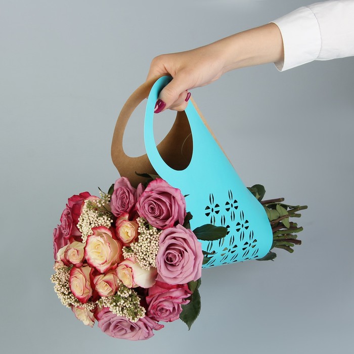 Пакет для цветов с вырубкой "Кувшин", мятный, 37 х 18 см