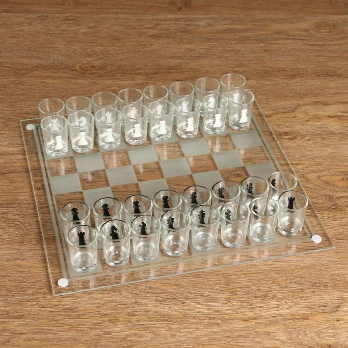 Игра Пьяные шахматы, 32 рюмки, поле 35 х 35 см без тм пьяные шахматы с рюмками 35 х 35 см