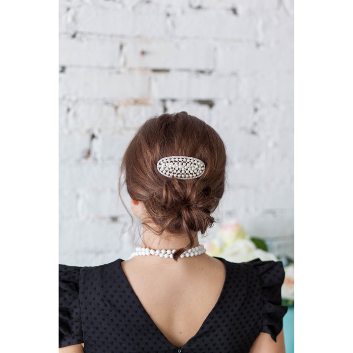Гребень для волос "Мирабель" с жемчужинками, овал, 8*5,5 см