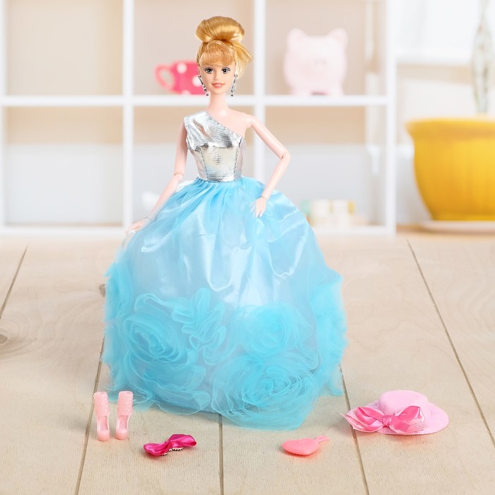 Кукла модель шарнирная "Адель" в платье с аксессуарами, МИКС