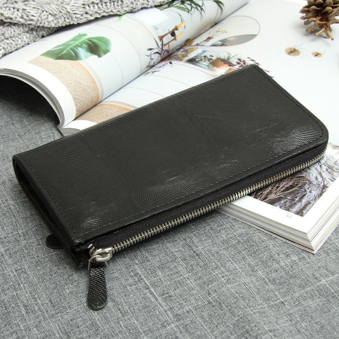 Кошелёк мужской, 2 отдела, для карт, для монет, наружный карман, игуана, цвет чёрный