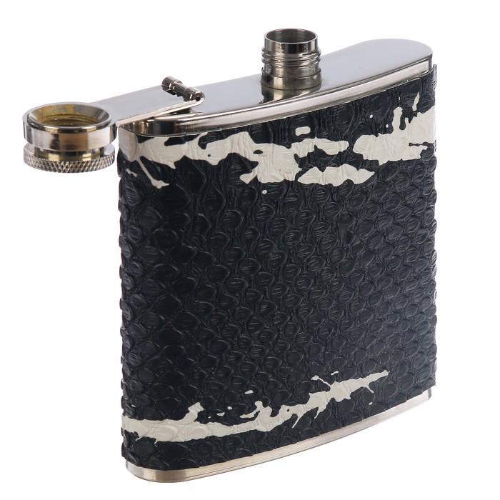 Фляжка 180 мл, металл, кожзам, лакированная, под змею, чёрная, с белыми пятнами, 9х9.5 см