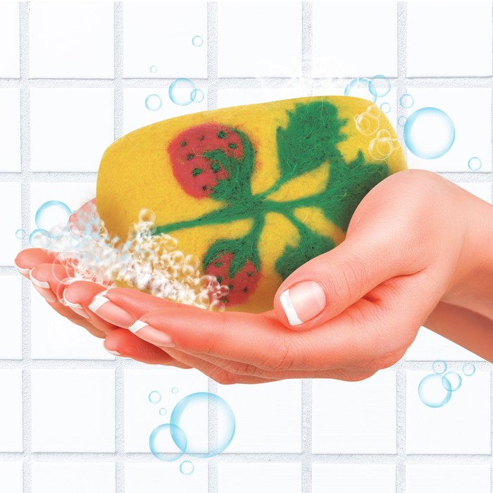 Мыло-мочалка из шерсти "Ягоды"