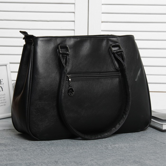 Сумка женская, 2 отдела на молниях, 3 наружных кармана, цвет чёрный