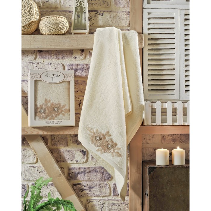 Полотенце Romantic, размер 70х130 см, цвет кремовый, махра 500 г/м2 2511