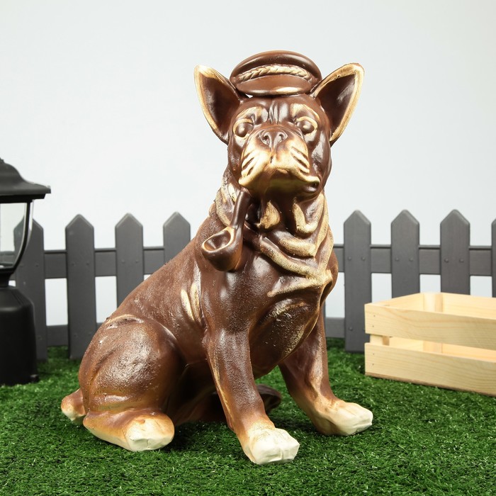 Садовая фигура "Собака Детектив"