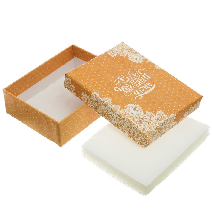 Подарочная коробочка под кулон/серьги/кольцо «Изящное кружево», 7 х 9 х 2,8 см