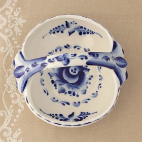

Конфетница «Лукошко», 15х15х11,5 см, гжель