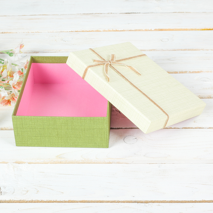 Коробка подарочная 19,5 х 15,5 х 6,5 см, МИКС