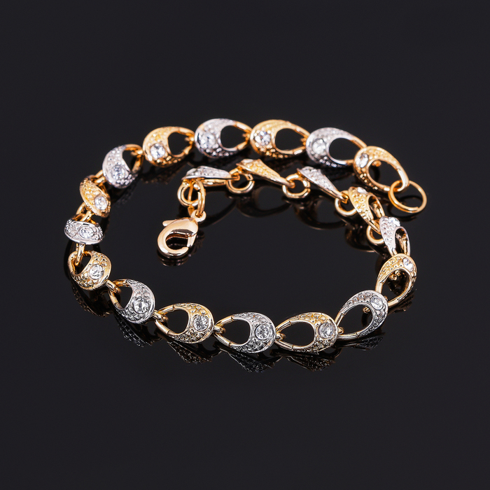 Браслет "Аврора", цвет белый в золоте