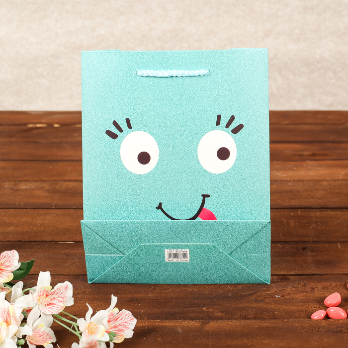 Пакет подарочный "Смайлики", люкс, МИКС, 18 х 8 х 23 см