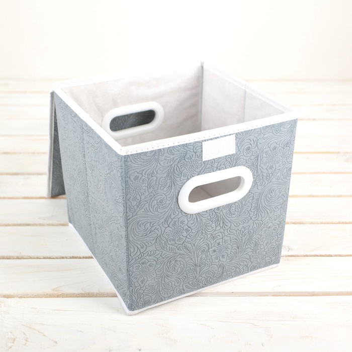 Короб для хранения с крышкой 25х25х25 см "Вензель", цвет серый