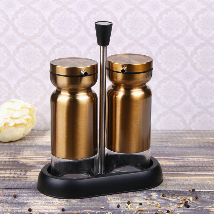 Набор бутылей для соуса и масла 370 мл "Модерн", 2 шт, на подставке, цвет золотой