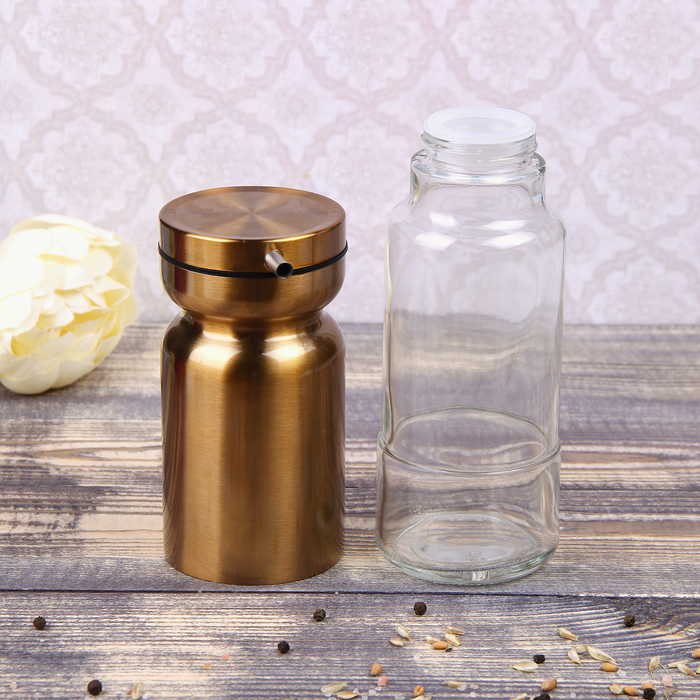 Набор бутылей для соуса и масла 370 мл "Модерн", 2 шт, на подставке, цвет золотой